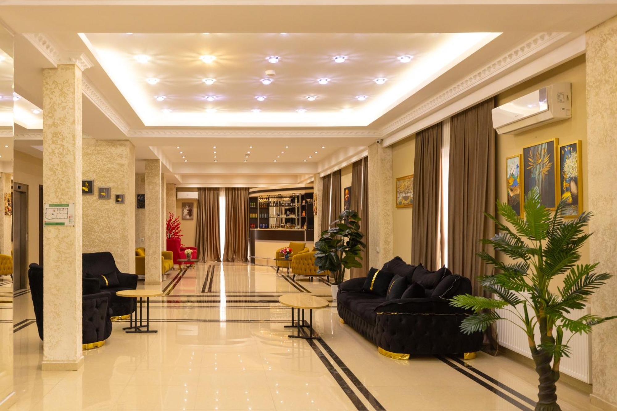 Hotel Grand Palace Tbilisi Exteriér fotografie
