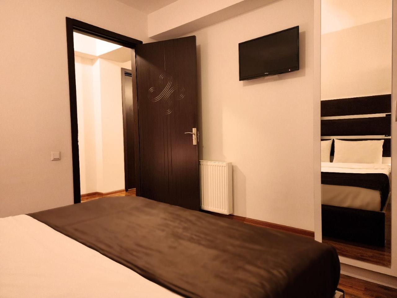 Hotel Grand Palace Tbilisi Pokoj fotografie
