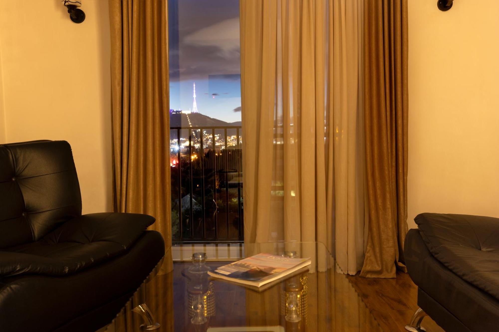 Hotel Grand Palace Tbilisi Pokoj fotografie